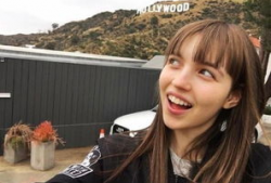 麻豆从,揭秘时尚界的璀璨新星